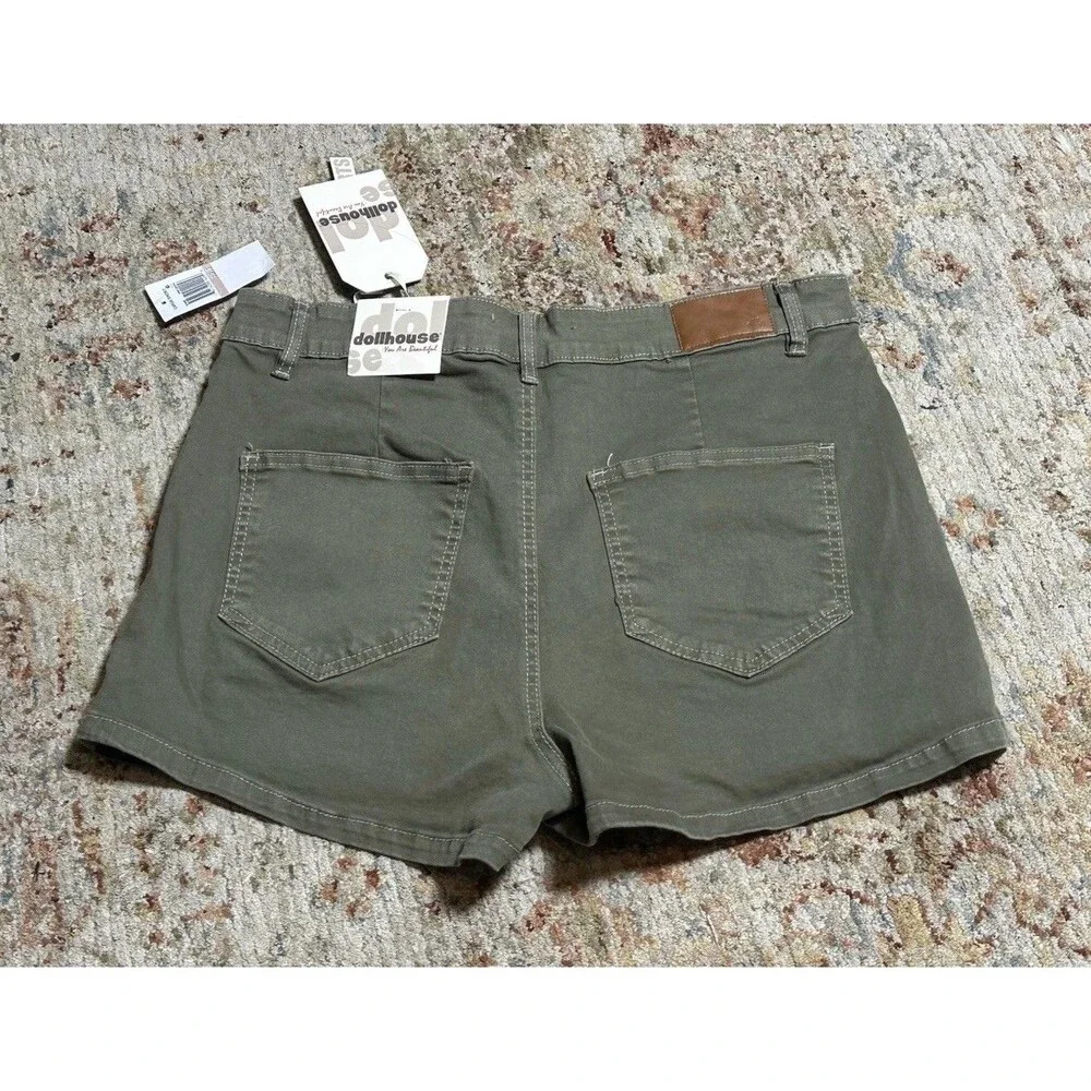 Dollhouse nwt olive
